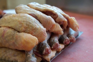 cuisse pintade fermiere.jpg